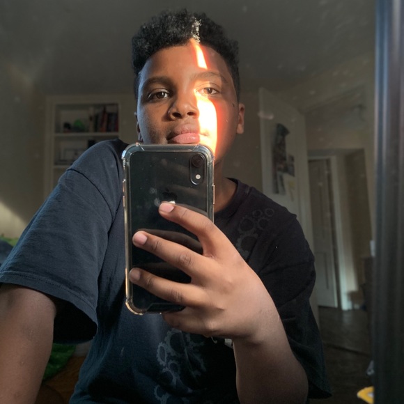 Meet your Posher, Amir - Picture 1 of 1